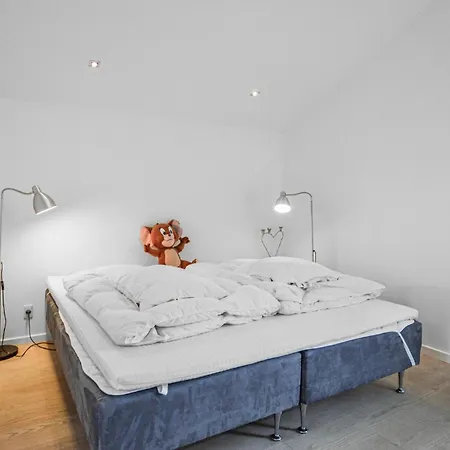 3 Bedroom Amazing Home In Slagelse Слагельсе