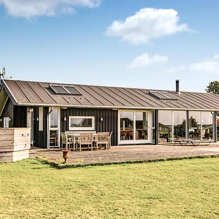 Amazing In Slagelse With House Sea View Сasa de vacaciones Drøsselbjerg